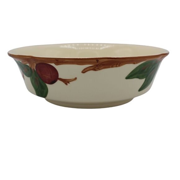 Vintage Franciscan Apple Pattern 9" Serving Bowl Hand Painted Farmhouse Pottery - Picture 5 of 7